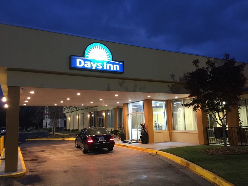 Days Inn By Wyndham Madison Zewnętrze zdjęcie