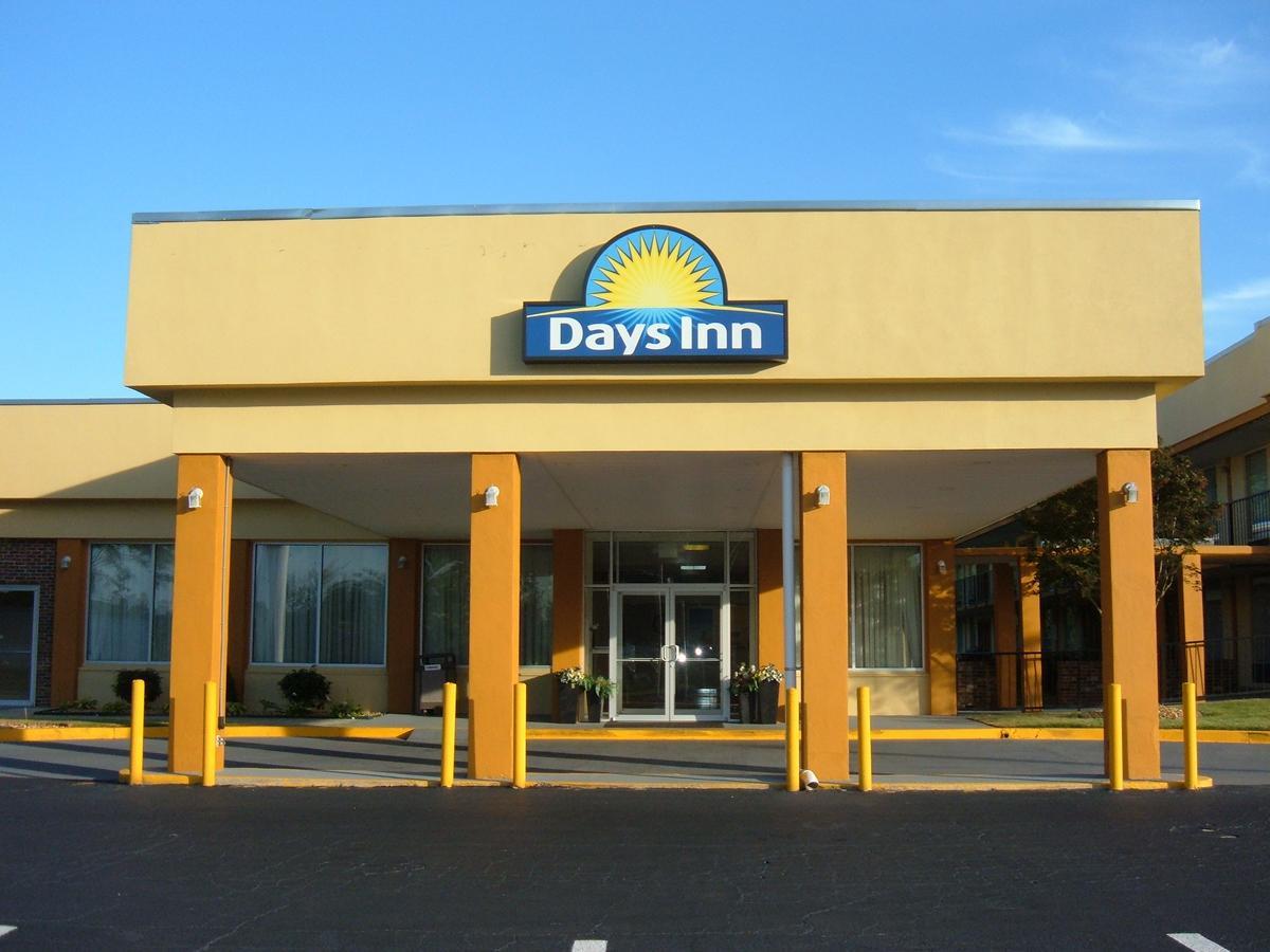 Days Inn By Wyndham Madison Zewnętrze zdjęcie