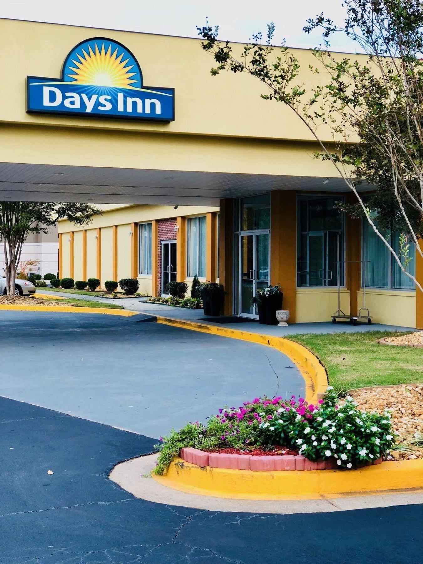 Days Inn By Wyndham Madison Zewnętrze zdjęcie