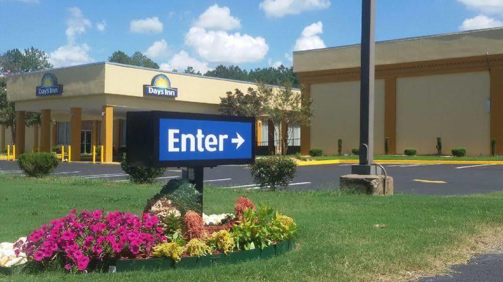 Days Inn By Wyndham Madison Zewnętrze zdjęcie